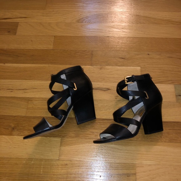 Michael Kors Strappy heels - Picture 2 of 3